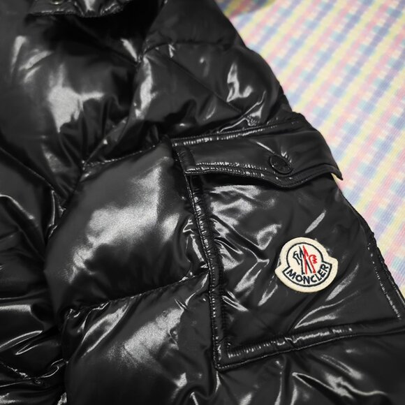 Black Moncler Unisex Down Jacket - Picture 8 of 10